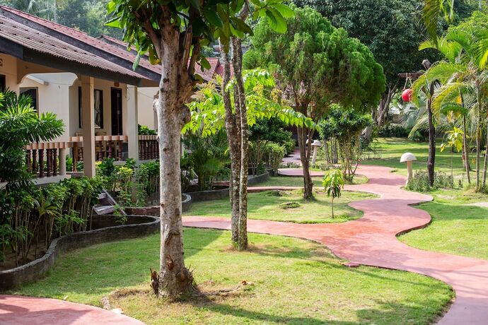Imagen general del Hotel Nice Beach Bungalow, Ko Pha Ngan. Foto 6