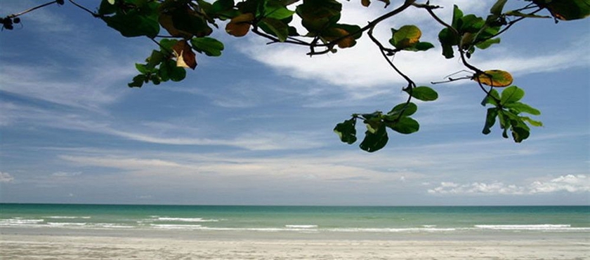 Imagen de los exteriores del Hotel Nice Beach. Foto 6