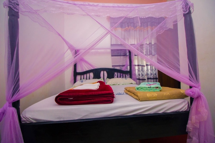 Imagen de la habitación del Hotel Nice Guest House. Foto 4