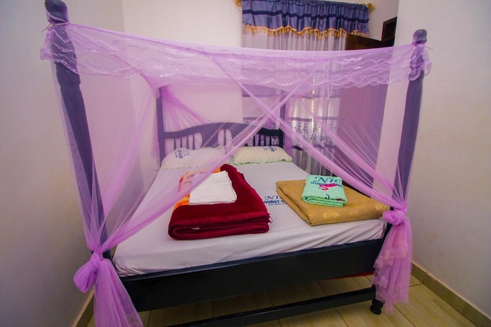 Imagen de la habitación del Hotel Nice Guest House. Foto 12