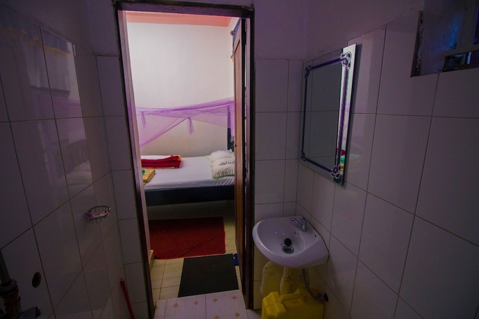 Imagen de la habitación del Hotel Nice Guest House. Foto 18