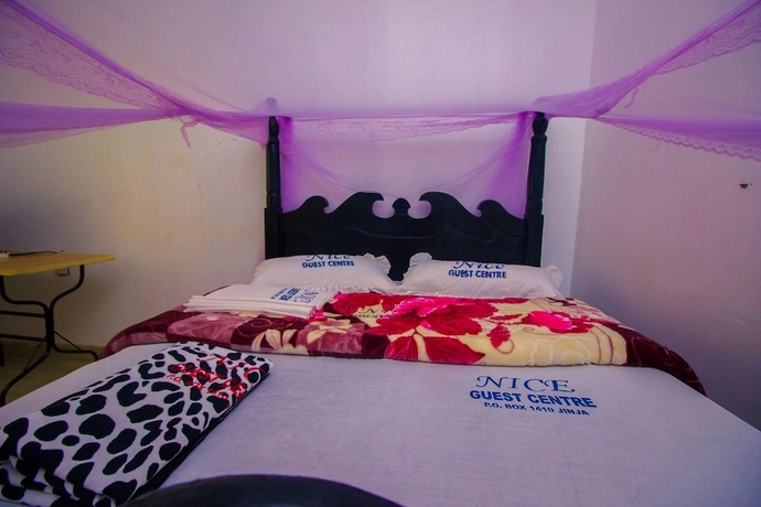 Imagen de la habitación del Hotel Nice Guest House. Foto 19