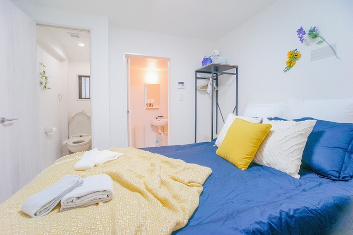 Imagen de la habitación del Hotel Nice House, Osaka. Foto 4