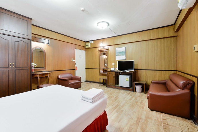 Imagen de la habitación del Hotel Nice Palace. Foto 5