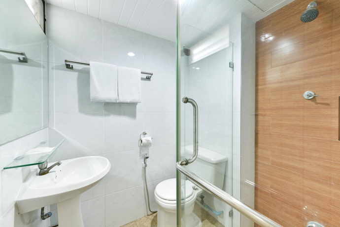 Imagen de la habitación del Hotel Nice Palace. Foto 12