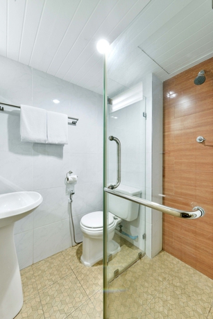 Imagen de la habitación del Hotel Nice Palace. Foto 14
