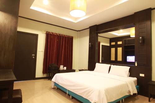 Imagen de la habitación del Hotel Nice Resort Pattaya. Foto 2