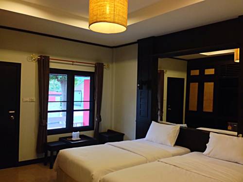 Imagen de la habitación del Hotel Nice Resort Pattaya. Foto 5