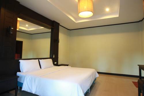 Imagen de la habitación del Hotel Nice Resort Pattaya. Foto 11