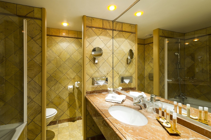 Imagen de la habitación del Hotel Nice Riviera. Foto 3