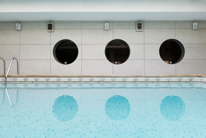 Imagen de la piscina del Hotel Nice Riviera. Foto 15