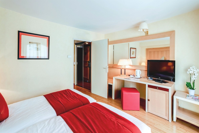 Imagen de la habitación del Hotel Nice Riviera. Foto 8