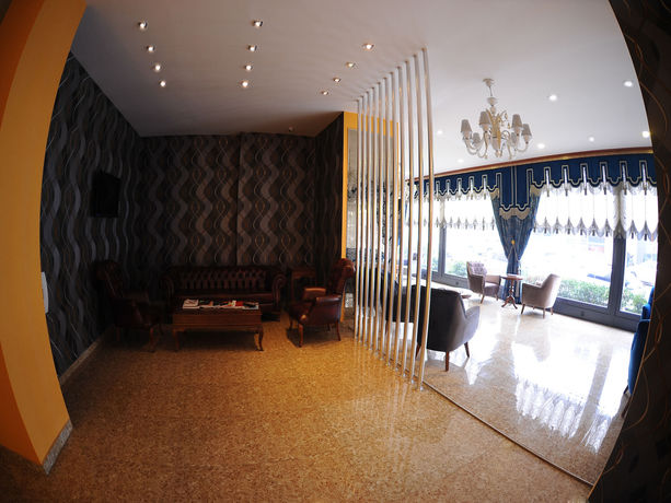 Imagen de los interiores del Hotel Nice Royal Otel. Foto 12