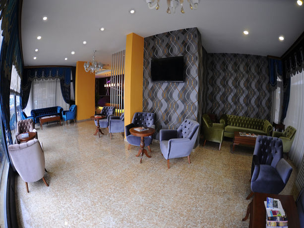 Imagen de los interiores del Hotel Nice Royal Otel. Foto 13