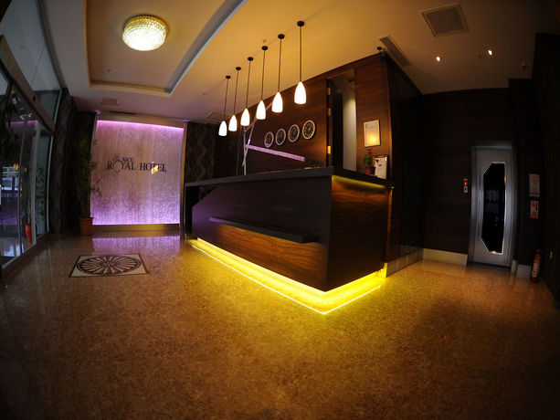 Imagen del bar/restaurante del Hotel Nice Royal Otel. Foto 4