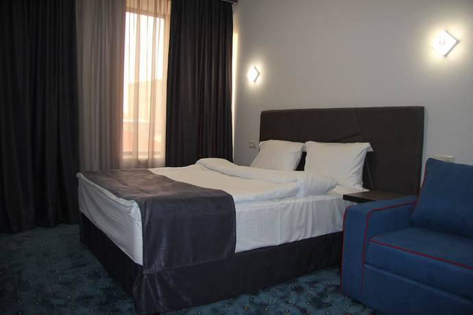 Imagen de la habitación del Hotel Nice Yerevan. Foto 5