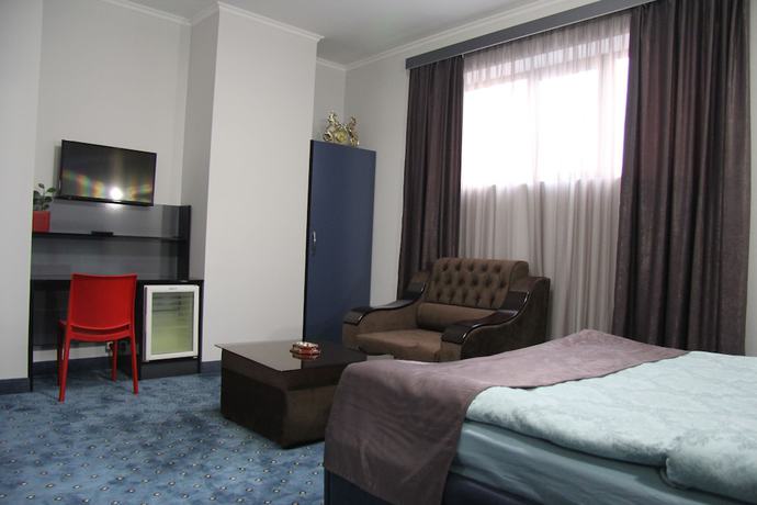 Imagen de la habitación del Hotel Nice Yerevan. Foto 9