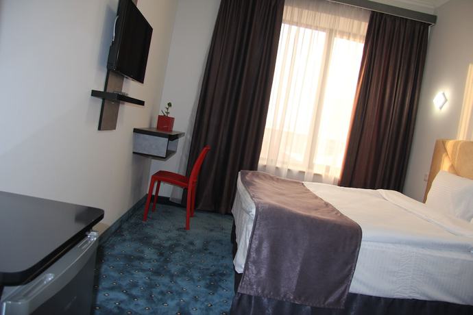 Imagen de la habitación del Hotel Nice Yerevan. Foto 15