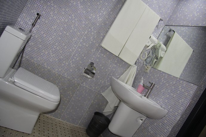 Imagen de la habitación del Hotel Nice Yerevan. Foto 17
