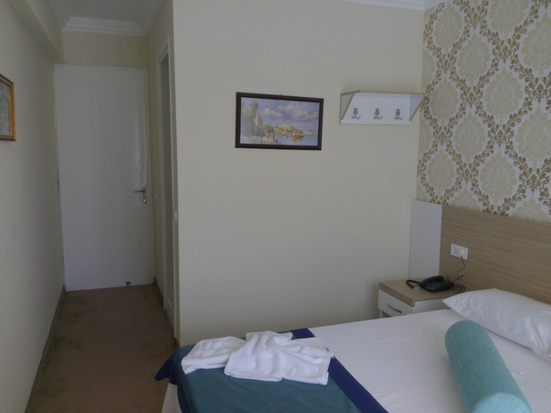 Imagen de la habitación del Hotel Nicea. Foto 8