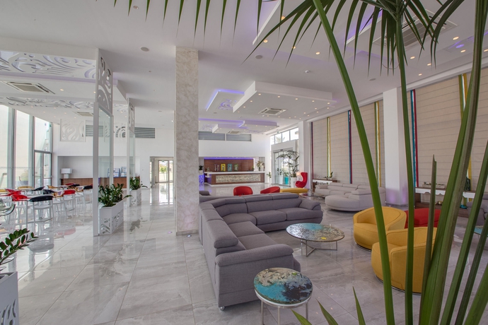 Imagen general del Hotel Nicholas Color. Foto 3