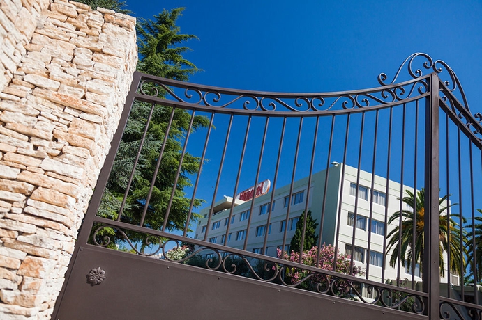 Imagen general del Hotel Nîmotel. Foto 2