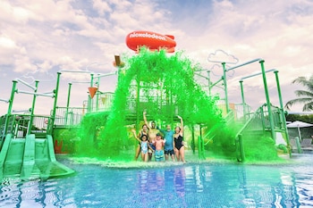 Imagen de la piscina del Hotel Nickelodeon Hotels and Resorts Punta Cana, Gourmet All Inclusive By Karisma. Foto 21