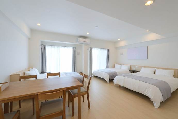 Imagen de la habitación del Hotel Nico, Osaka. Foto 11