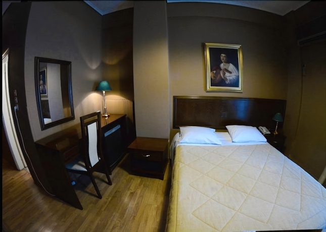 Imagen de la habitación del Hotel Nicola, Atenas. Foto 9