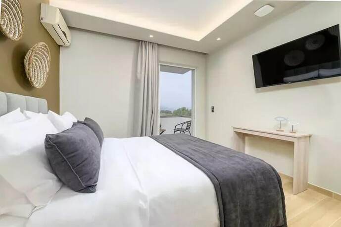 Imagen de la habitación del Hotel Nicolas Grand Suites - Adults Only. Foto 12