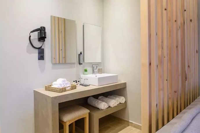 Imagen de la habitación del Hotel Nicolas Grand Suites - Adults Only. Foto 13