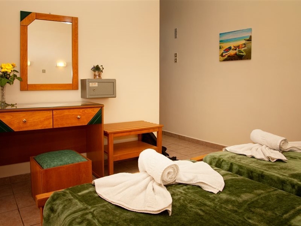 Imagen general del Hotel Nicolas Hotel. Foto 12