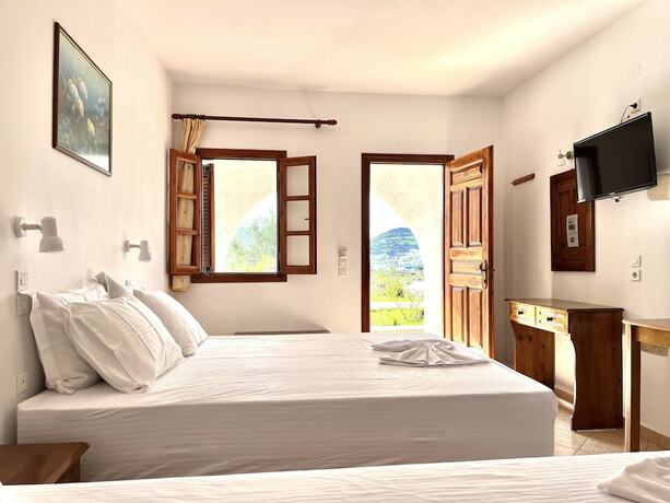 Imagen de la habitación del Hotel Nicolas Studios. Foto 18