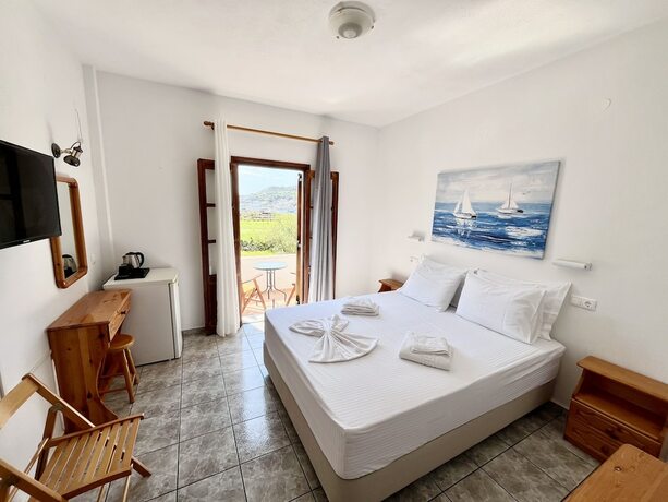 Imagen de la habitación del Hotel Nicolas Studios. Foto 20