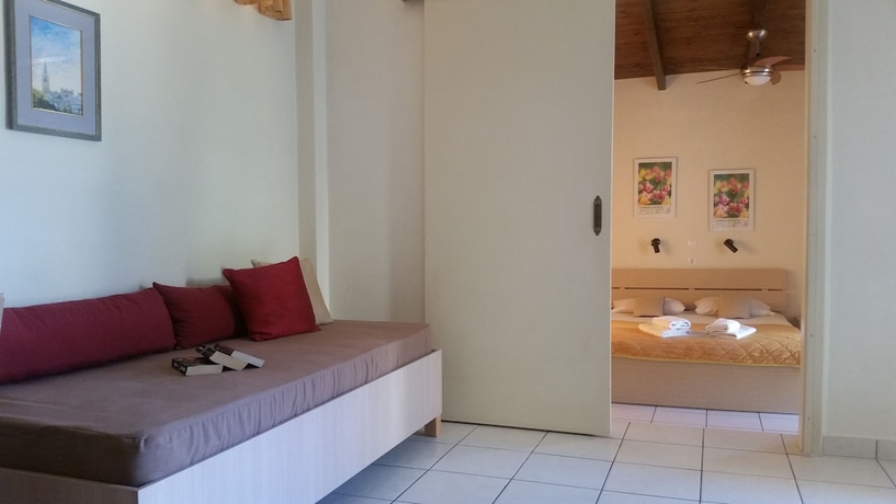 Imagen de la habitación del Hotel Nicolas Studios and Apartments. Foto 10