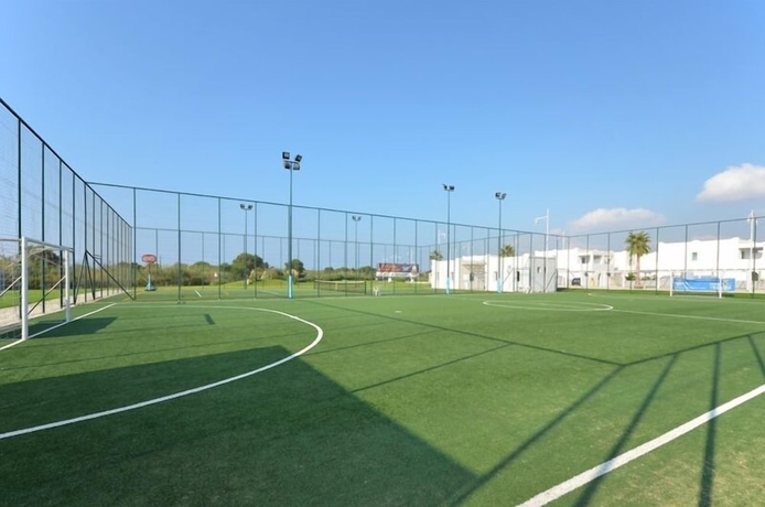 Imagen general del Hotel Nicolaus Club Borgo Rio Favara Resort. Foto 3