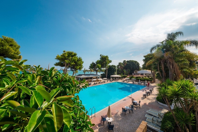Imagen general del Hotel Nicolaus Club Fontane Bianche. Foto 3