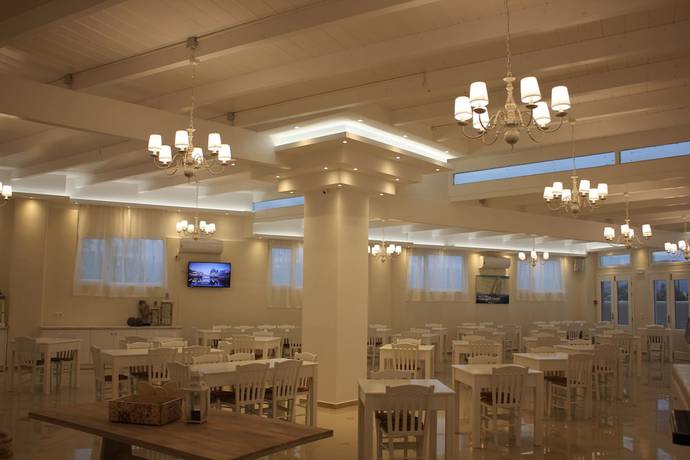 Imagen del bar/restaurante del Hotel Nicolaus Club Prime Naxian. Foto 5