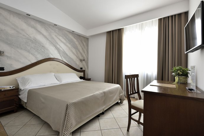 Imagen de la habitación del Hotel Nicoletta, Baunei. Foto 8