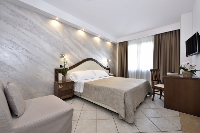 Imagen de la habitación del Hotel Nicoletta, Baunei. Foto 18