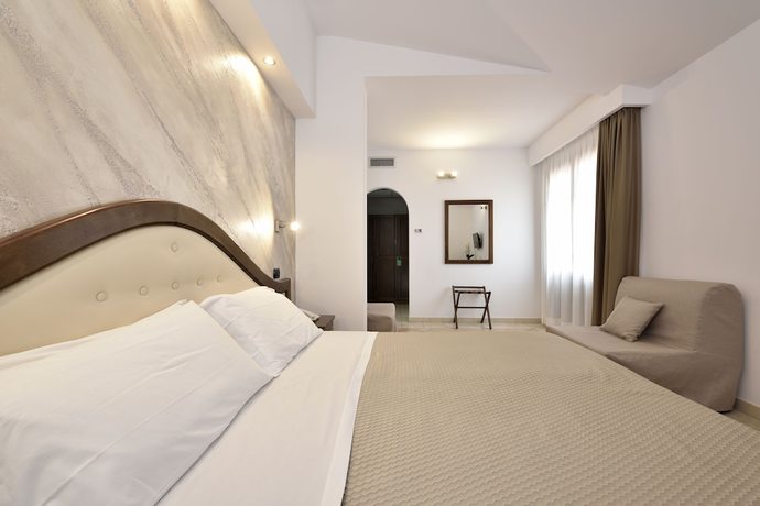 Imagen de la habitación del Hotel Nicoletta, Baunei. Foto 19