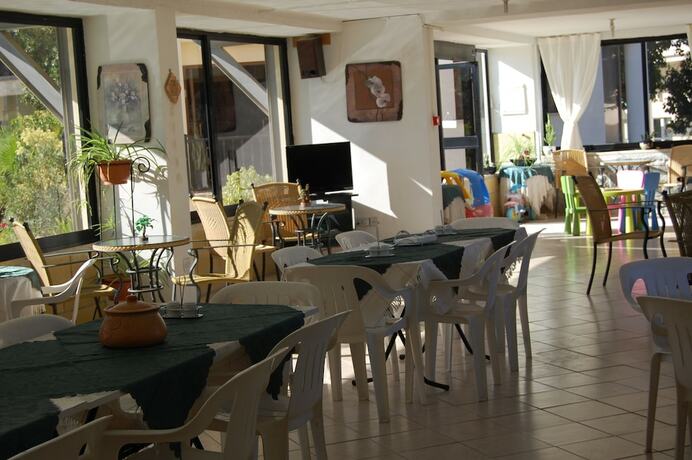 Imagen general del Hotel Nicos and Olympia Apartments. Foto 5