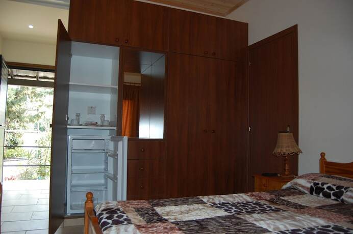 Imagen general del Hotel Nicos and Olympia Apartments. Foto 7