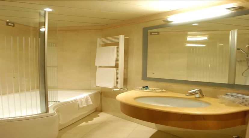 Imagen de la habitación del Hotel Nicotel Wellness Corato. Foto 6