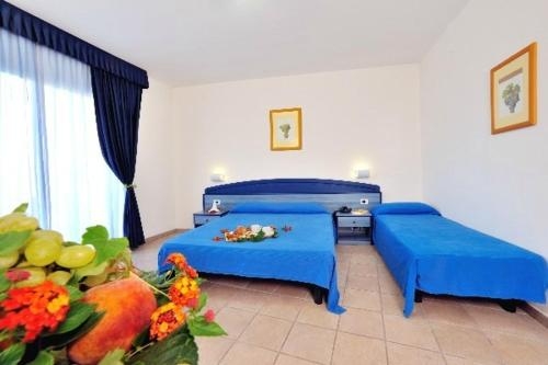 Imagen de la habitación del Hotel Nicotera Beach Village. Foto 7