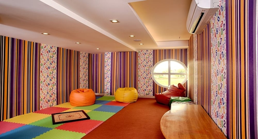 Imagen de los interiores del Hotel Nidhivan Sarovar Portico Vrindavan. Foto 16