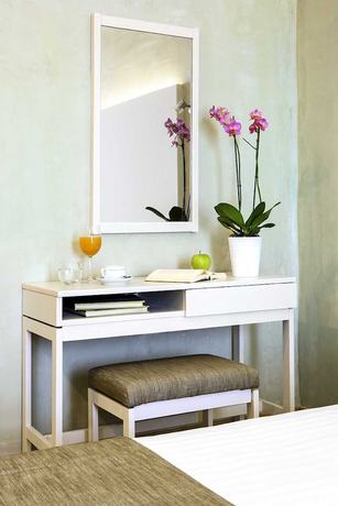 Imagen de la habitación del Hotel Nidimos. Foto 12