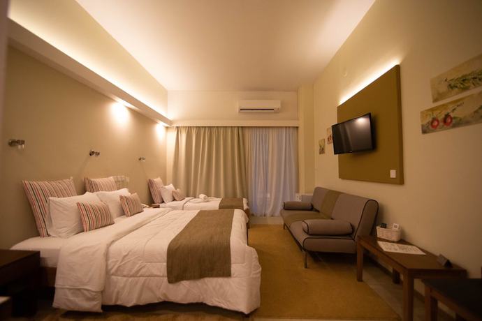 Imagen de la habitación del Hotel Nidimos. Foto 15