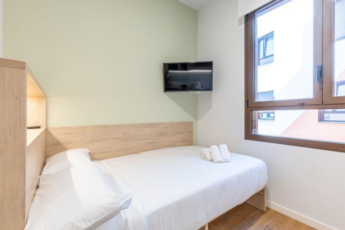 Imagen de la habitación del Hotel Nido Malvarrosa. Foto 4