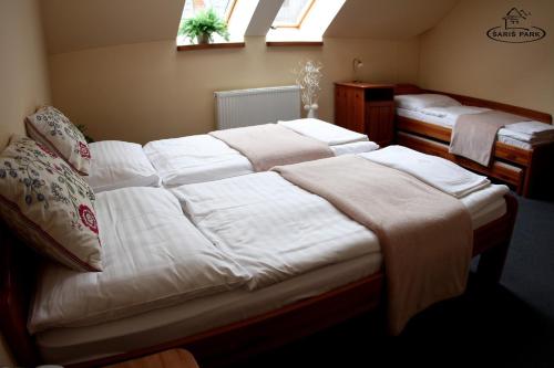 Imagen de la habitación del Hotel Nidum - &Scaron;ari&scaron; Park & Wellness. Foto 8